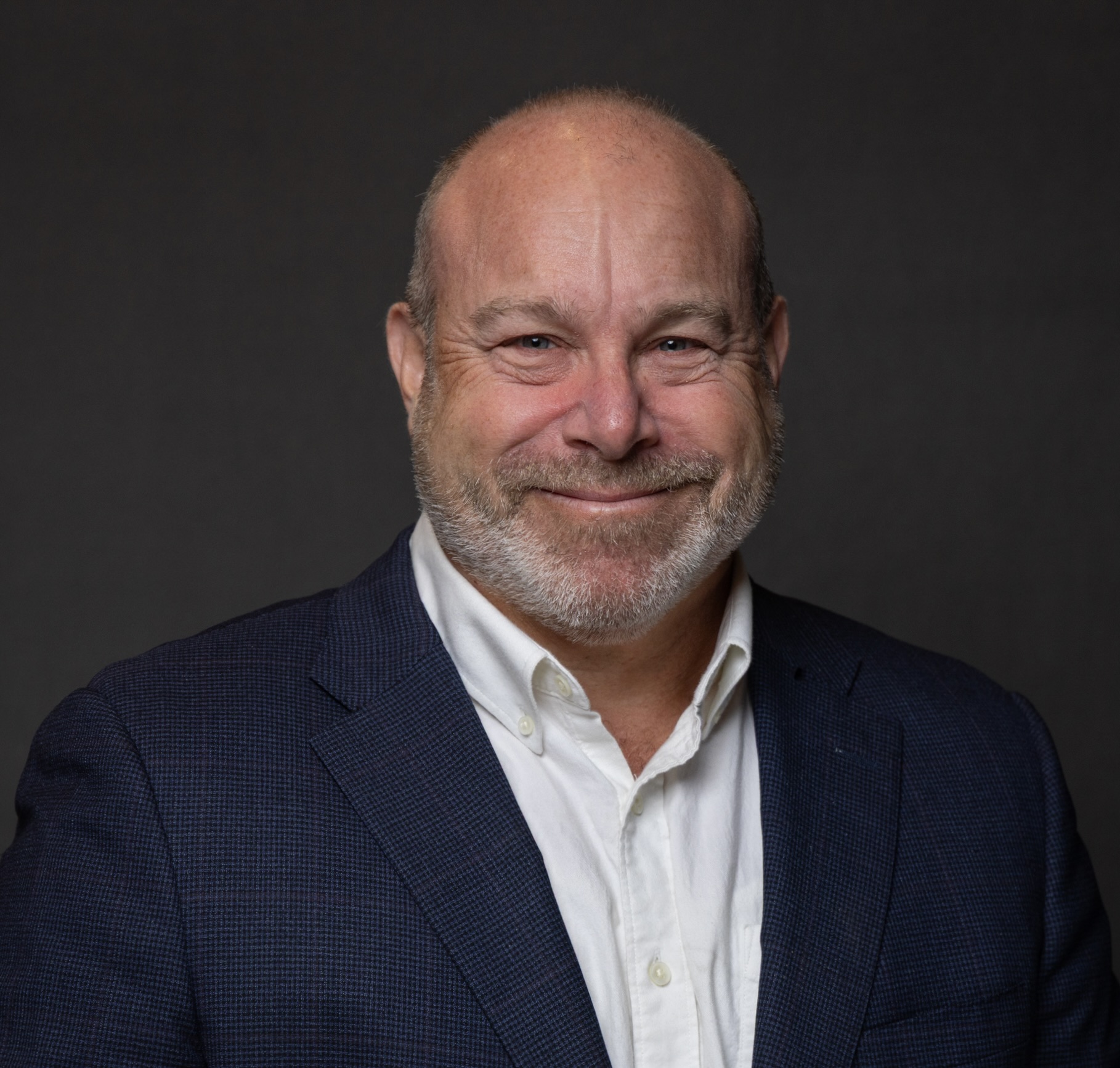 Dan Savitt headshot